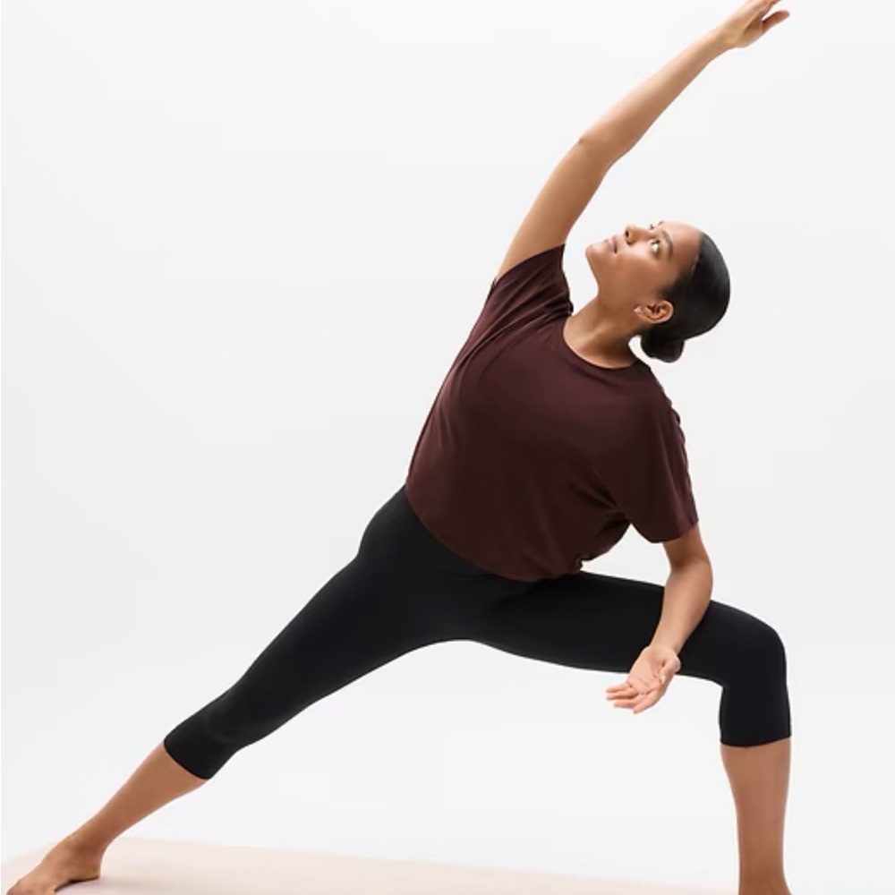 Athleta Dark Brown/Garnet Crop Top - Picture 5 of 5